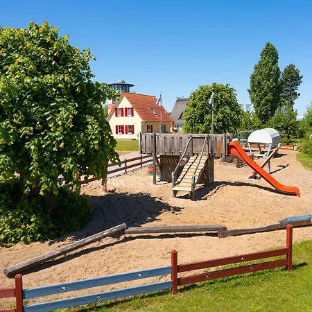 C 7 Premium Reethaus Marvin Mit Eigenem Whirlpool Und Sauna Feriehus